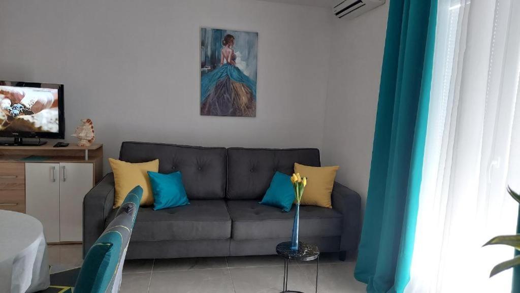 Apartments Mestral บาชกาโวดา ภายนอก รูปภาพ